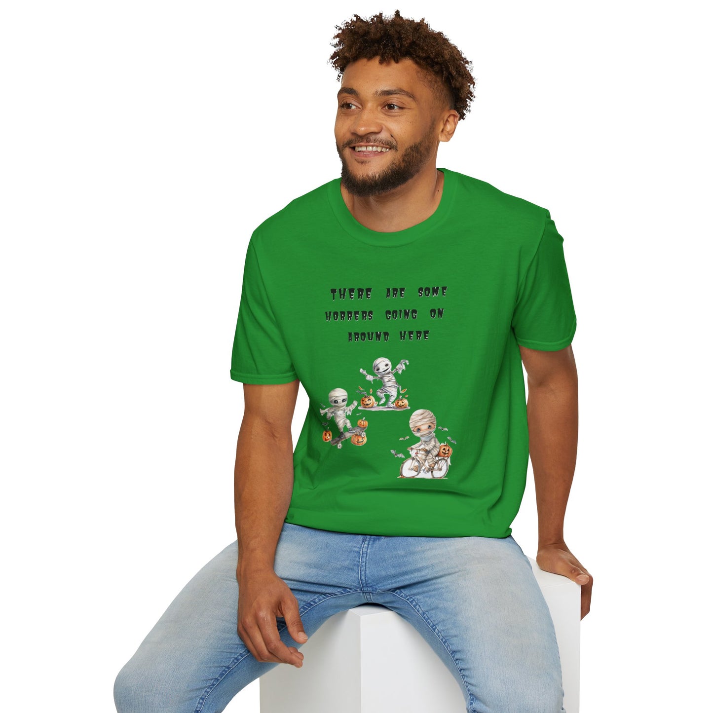 T-Shirt Halloween Graphic T-Shirt Spooky Season Tee Unisex Soft Style Shirt Retro Halloween Gift Fall Fashion Cute Halloween Design