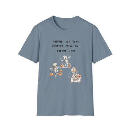 T-Shirt Halloween Graphic T-Shirt Spooky Season Tee Unisex Soft Style Shirt Retro Halloween Gift Fall Fashion Cute Halloween Design