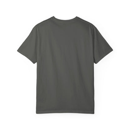 T-Shirt Low Battery Funny Unisex T-Shirt Humorous Gift Casual Wear Self-Care Reminder Everyday Comfort