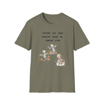 T-Shirt Halloween Graphic T-Shirt Spooky Season Tee Unisex Soft Style Shirt Retro Halloween Gift Fall Fashion Cute Halloween Design