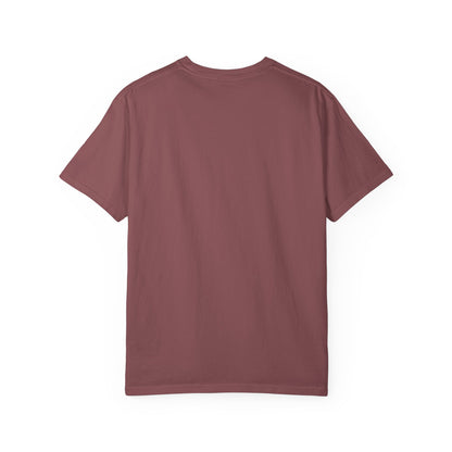 T-Shirt Low Battery Funny Unisex T-Shirt Humorous Gift Casual Wear Self-Care Reminder Everyday Comfort