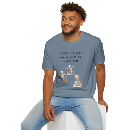 T-Shirt Halloween Graphic T-Shirt Spooky Season Tee Unisex Soft Style Shirt Retro Halloween Gift Fall Fashion Cute Halloween Design