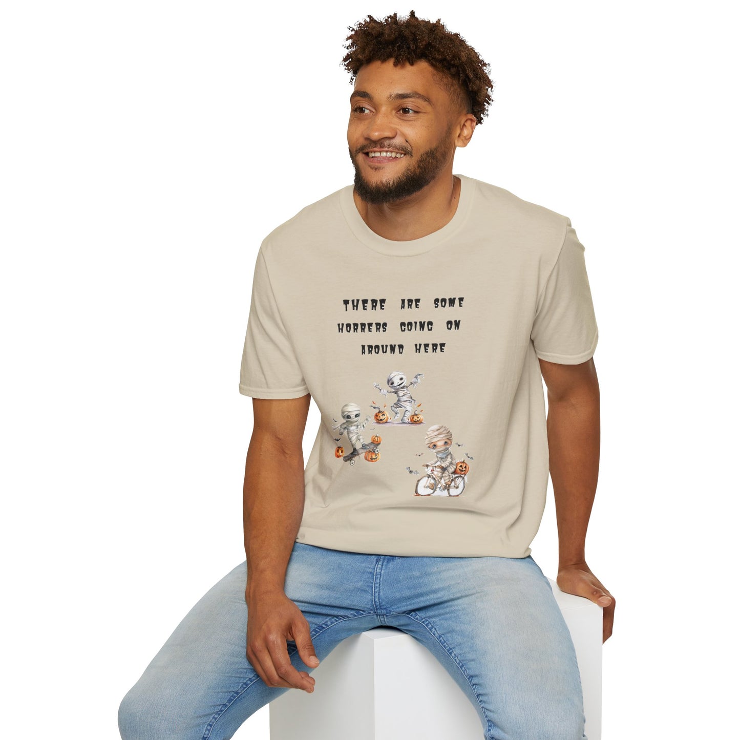 T-Shirt Halloween Graphic T-Shirt Spooky Season Tee Unisex Soft Style Shirt Retro Halloween Gift Fall Fashion Cute Halloween Design