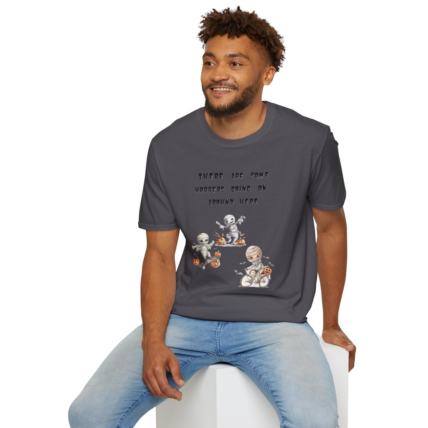 T-Shirt Halloween Graphic T-Shirt Spooky Season Tee Unisex Soft Style Shirt Retro Halloween Gift Fall Fashion Cute Halloween Design
